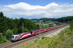 Jubiläumsrailjet "175 Jahre Eisenbahn für Österreich" 