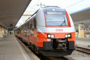 ÖBB 4746 525 (Cityjet) auf S-Bahnlinie S 50, Wien Westbahnhof 25.05.2017