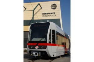 Erster Wagen der neuen klimatisierten Niederflur-Stadtbahn-Generation für die Wiener U-Bahnlinie U6 (März 2007), Foto: Bombardier Transportation Austria 